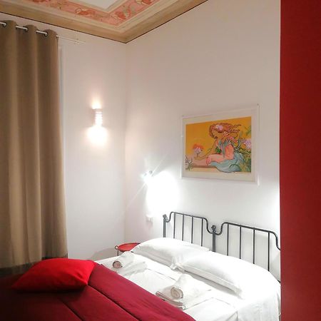 Donna Oliva Guest House Палермо Экстерьер фото